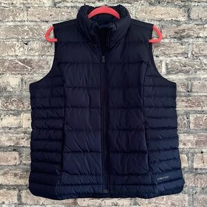 Lands' End Dark Blue Down Puffer Vest NWOT smoke & pet free home Unisex